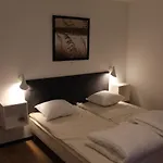 Duenenhaus Wohnung 13